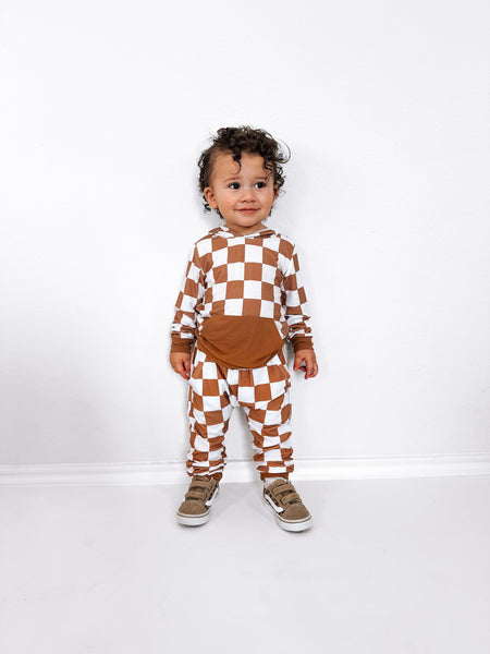 Ribbed Check Collection: Camel Jogger Set